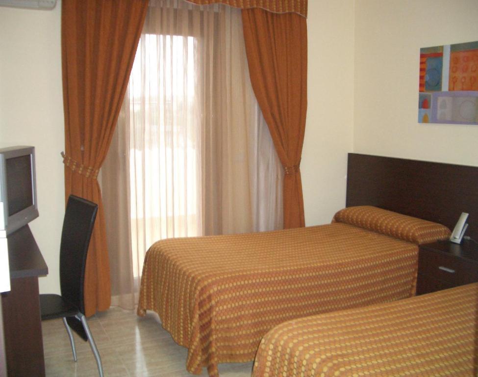 Hotel Pique Gandesa Kamer foto